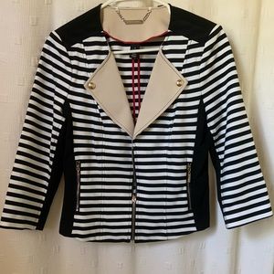 Adorable knit Blazer